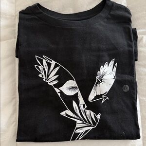 American Eagle Outfitters Black Tee with White Graphic